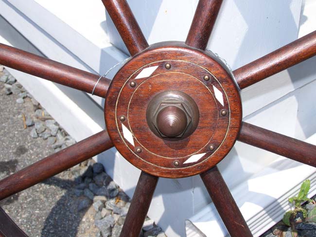 A Whalebone and Baleen Inlaid Ships' Wheel with later added brackets for a ship model — image 3